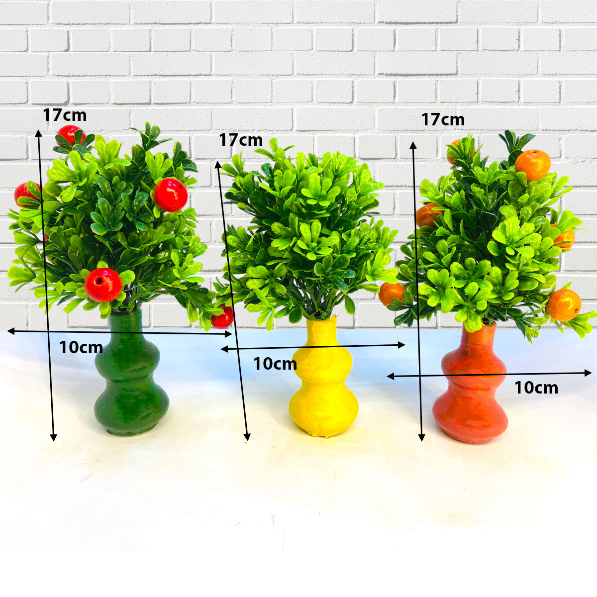 Rakakart- Clay Flower Pot/Vase, Decorative Showpiece.