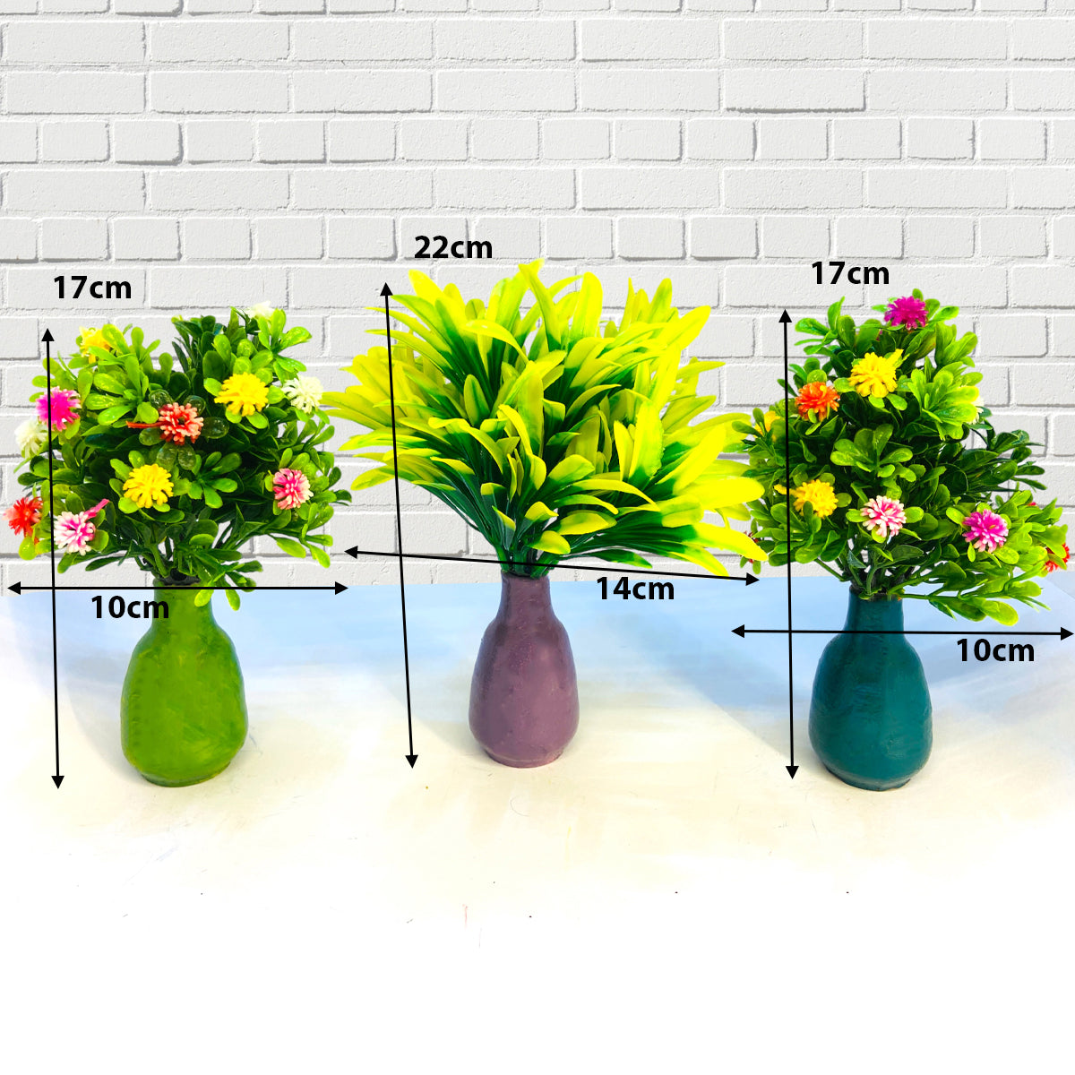 Rakakart- Clay Flower Pot/Vase, Decorative Showpiece.