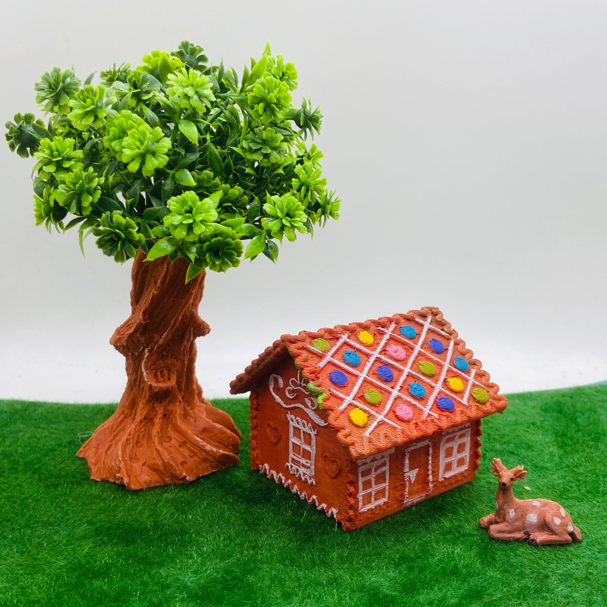 RAKAKART--beautiful HUT HOME miniature decorative showpiece,