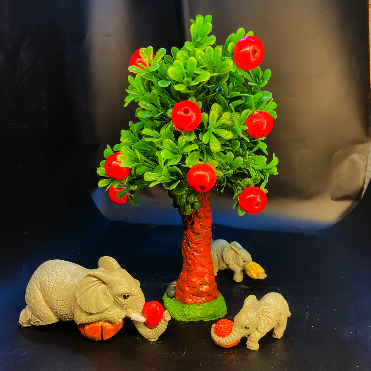 Rakakart- artificial apple fruit tree, mini elephants for home decor.